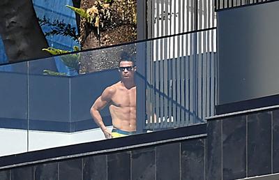 Cum arată vila din Madeira a lui Cristiano Ronaldo » Starul de la Manchester United a cheltuit o sumă impresionată pentru casa visurilor