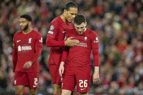 Jamie Carragher șterge pe jos cu jucătorii lui Klopp. Foto: Imago Images