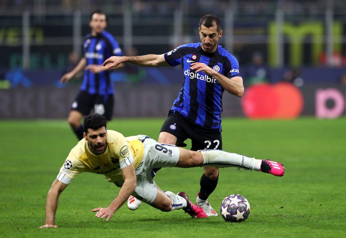 Scena care a trecut neobservată la meciul plin de nervi din UCL » Două vedete de la Inter, conflict în toată regula pe teren: „Ar trebui să taci!”