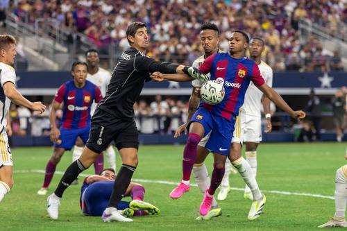 Thibaut Courtois în El Clasico / Foto: Imago Images