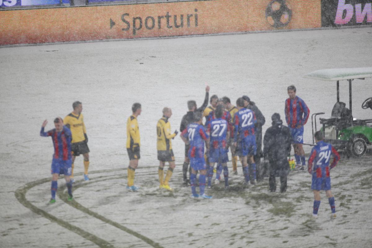 FCSB - FC Brașov 0-3 / 6 martie 2011