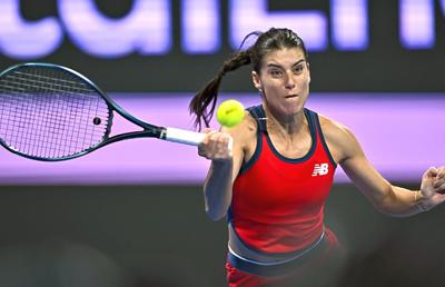 Sorana Cîrstea, victorie fabuloasă împotriva campioanei de la Wimbledon! A revenit de la 1-5, a salvat 6 mingi de meci și e în semifinale la Dubai