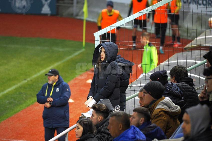 „Perla Banatului” a îndurat frigul pentru a-l urmări la treabă pe Marius Constantin