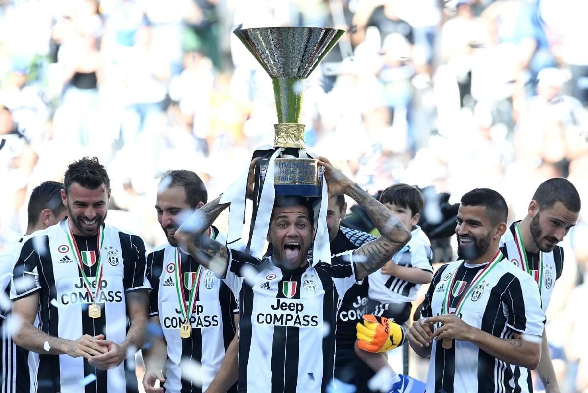 Fotbalistul celebru care i-a plătit daunele victimei lui Dani Alves