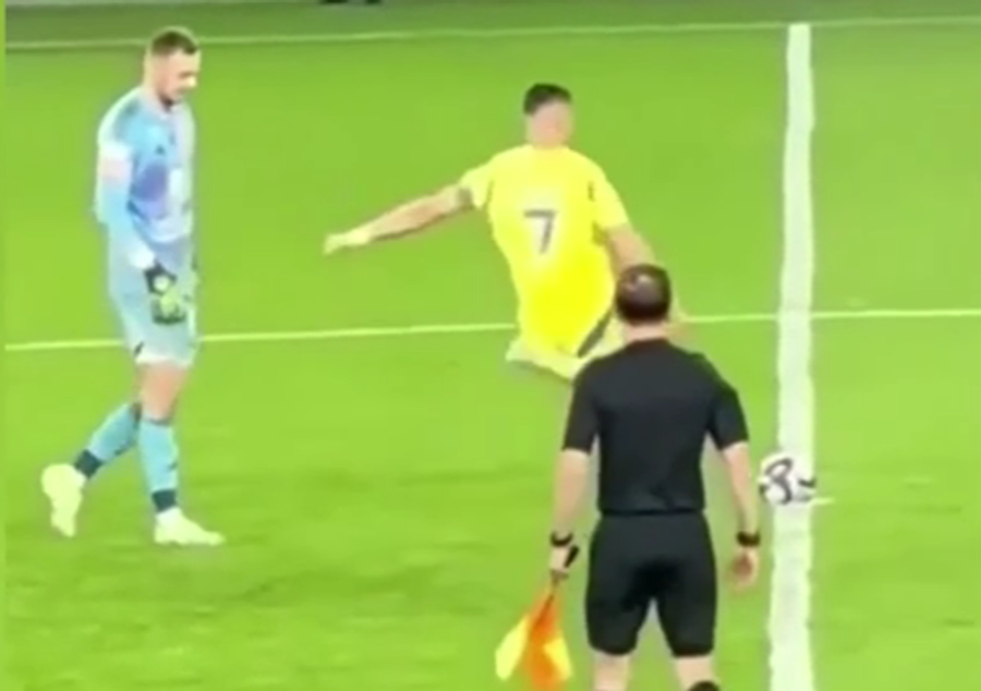 Cristiano Ronaldo nu și-a putut stăpâni nervii, neacceptând înfrângerea suferită vineri seară cu Al-Ettifaq Criză de nervi făcută de Ronaldo după eșecul lui Al-Nassr » Riscă să rateze obiectivul stagional