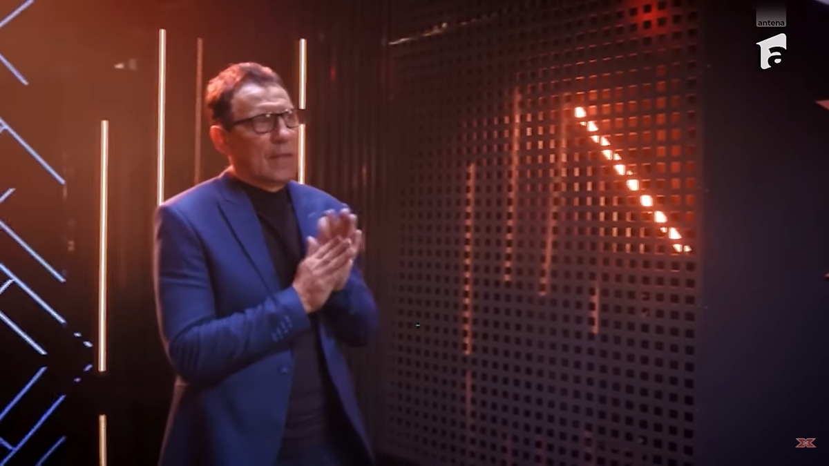 După 20 de ani la naționala de fotbal a României, a venit la X Factor și a emoționat întreg juriul: „Pentru Adelina” » Moment înduioșător cu Cristi Chivu: „Mi-ai salvat viața”