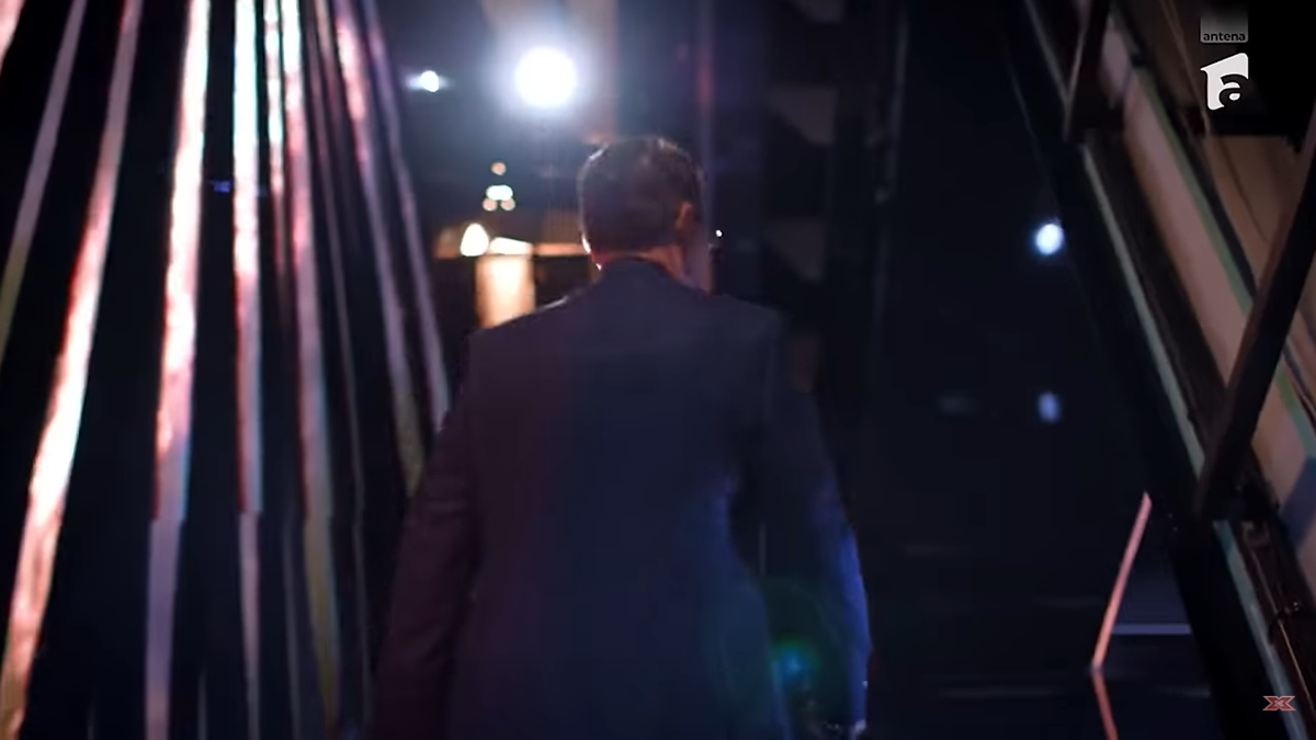 După 20 de ani la naționala de fotbal a României, a venit la X Factor și a emoționat întreg juriul: „Pentru Adelina” » Moment înduioșător cu Cristi Chivu: „Mi-ai salvat viața”