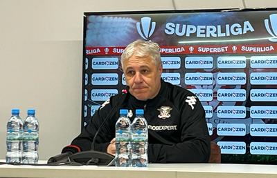 Marius Șumudică, în conferința de presă: „M-ai omorât cu asta! Stă cu tine în bloc?”