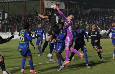 Victoria cu Slobozia nu i-a entuziasmat prea tare pe olteni: „În play-off se face diferența!”