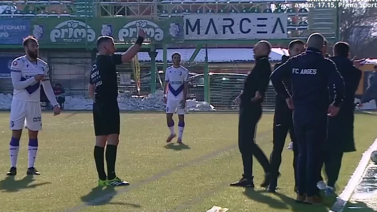 Bogdan Andone, eliminat în prima repriză din Argeș - Farul