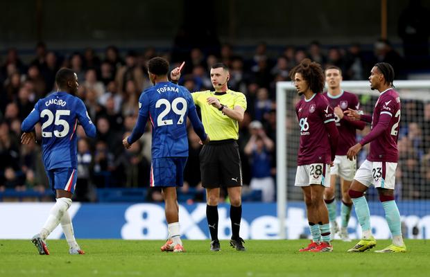 Un nou scandal de rasism a lovit lumea fotbalului! Au fost implicați doi jucători din Premier League