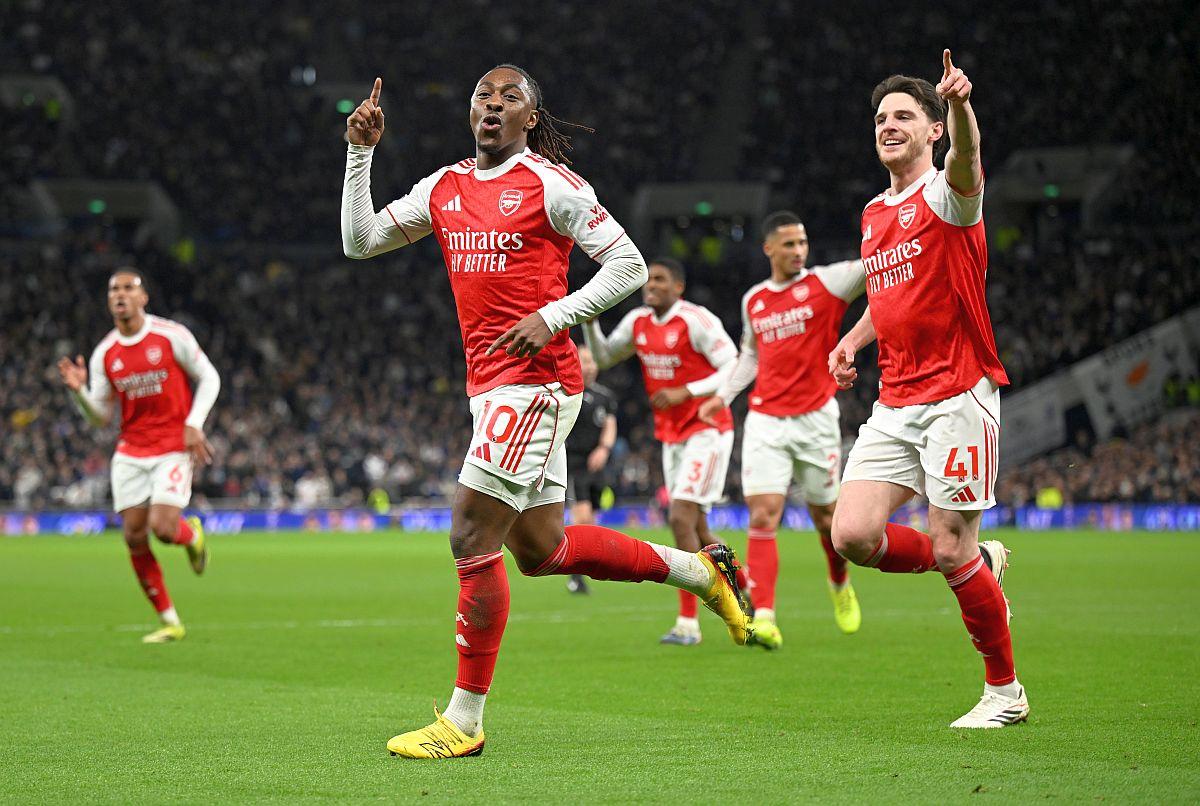 Tottenham - Arsenal 1-4, cu Radu Drăgușin integralist » Liderul s-a distrat în curtea lui Spurs, care tremură pentru menținerea în Premier League!