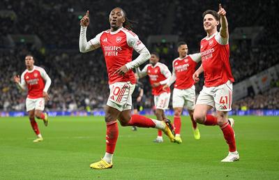 Tottenham - Arsenal 1-4, cu Radu Drăgușin integralist » Liderul s-a distrat în curtea lui Spurs, care tremură pentru menținerea în Premier League!
