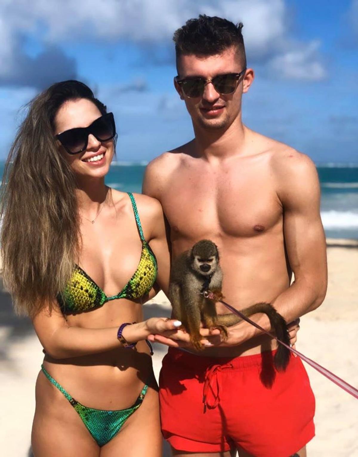 Florin Tănase, vacanță de lux cu soția Medeea înainte să decidă dacă semnează cu FCSB! Unde s-a relaxat fotbalistul 