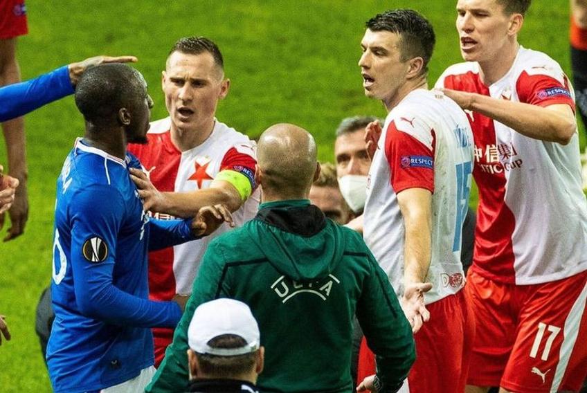 Scandalul iscat în Rangers - Slavia Praga // foto: Imago