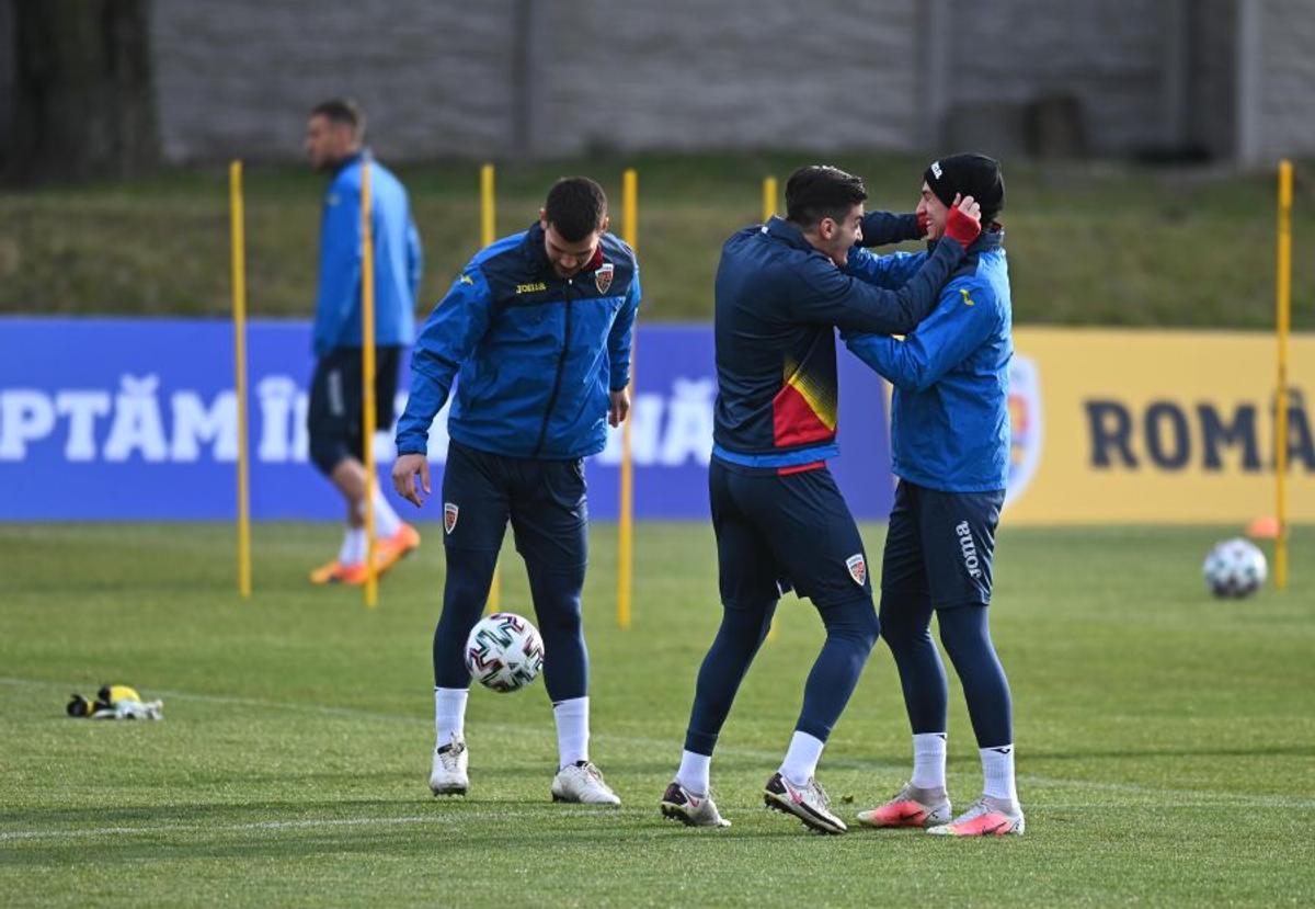 România U21 se pregătește la baza unei foste adversare a celor de la FCSB » Imagini de la antrenamentele lui Mutu