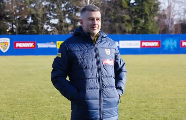 Bătăi de cap pentru Iordănescu la prima acțiune la națională » Cu cine ar vrea să joace în atac