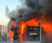 Un incendiu puternic a avut loc marți după-amiază, la un centru comercial din sectorul 5 al Capitalei.