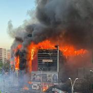 Un incendiu puternic a avut loc marți după-amiază, la un centru comercial din sectorul 5 al Capitalei.