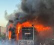 Un incendiu puternic a avut loc marți după-amiază, la un centru comercial din sectorul 5 al Capitalei.