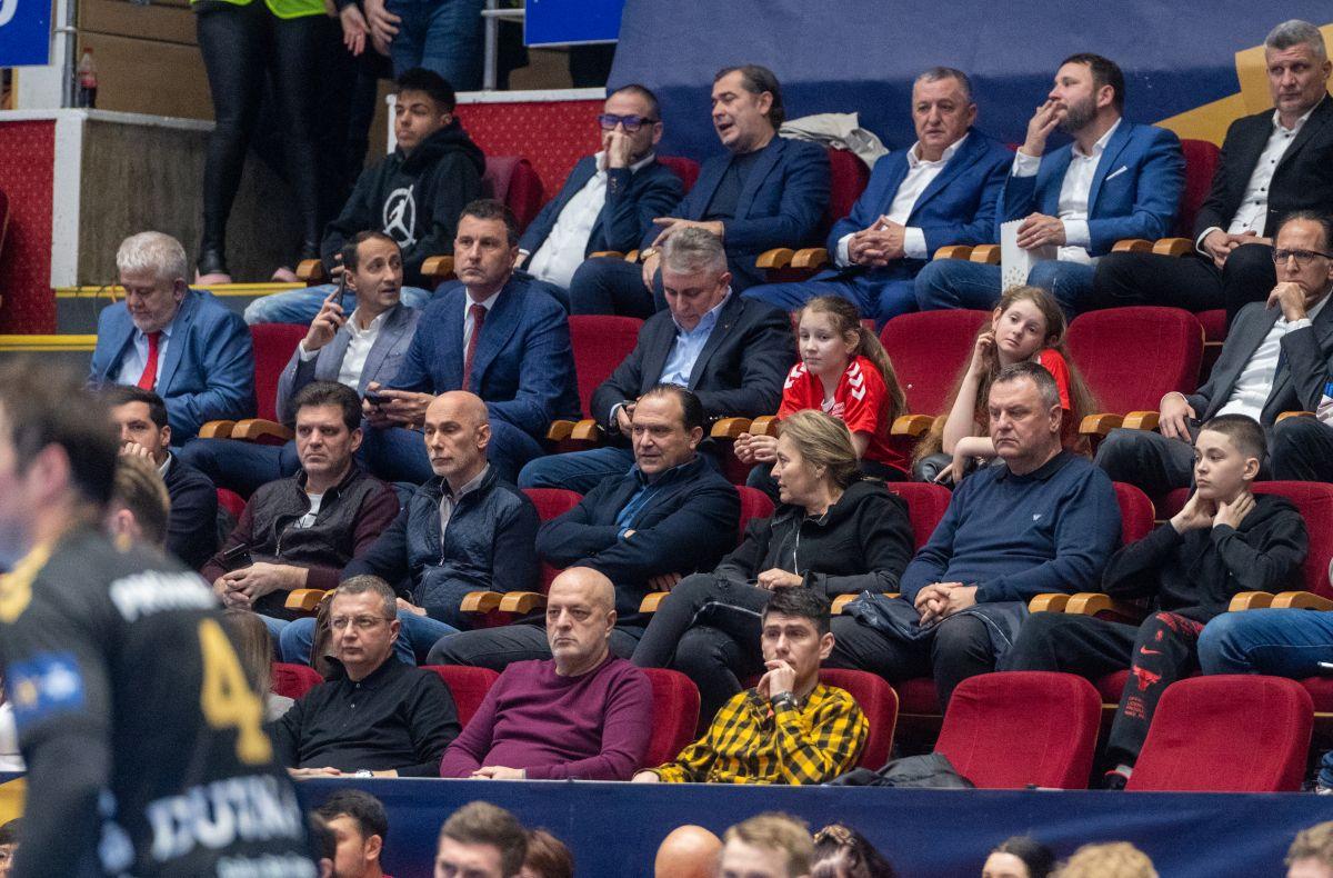 Dinamo - THW Kiel, în play-off-ul pentru „sferturile” Ligii Campionilor