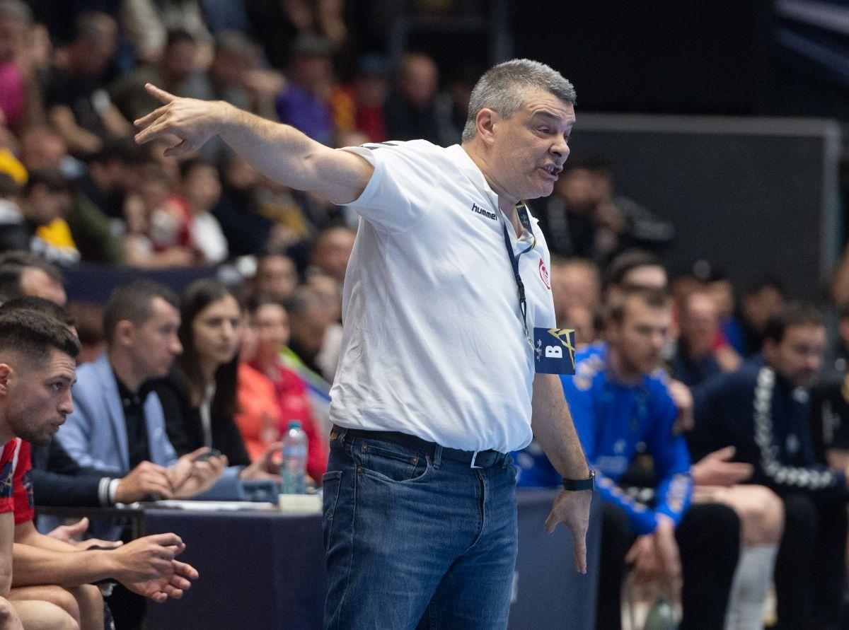 Concluziile lui Xavi Pascual, după înfrângerea severă suferită de Dinamo în Ligă: „A jucat un Porsche cu un Renault. Nu putem concura cu o asemenea echipă”