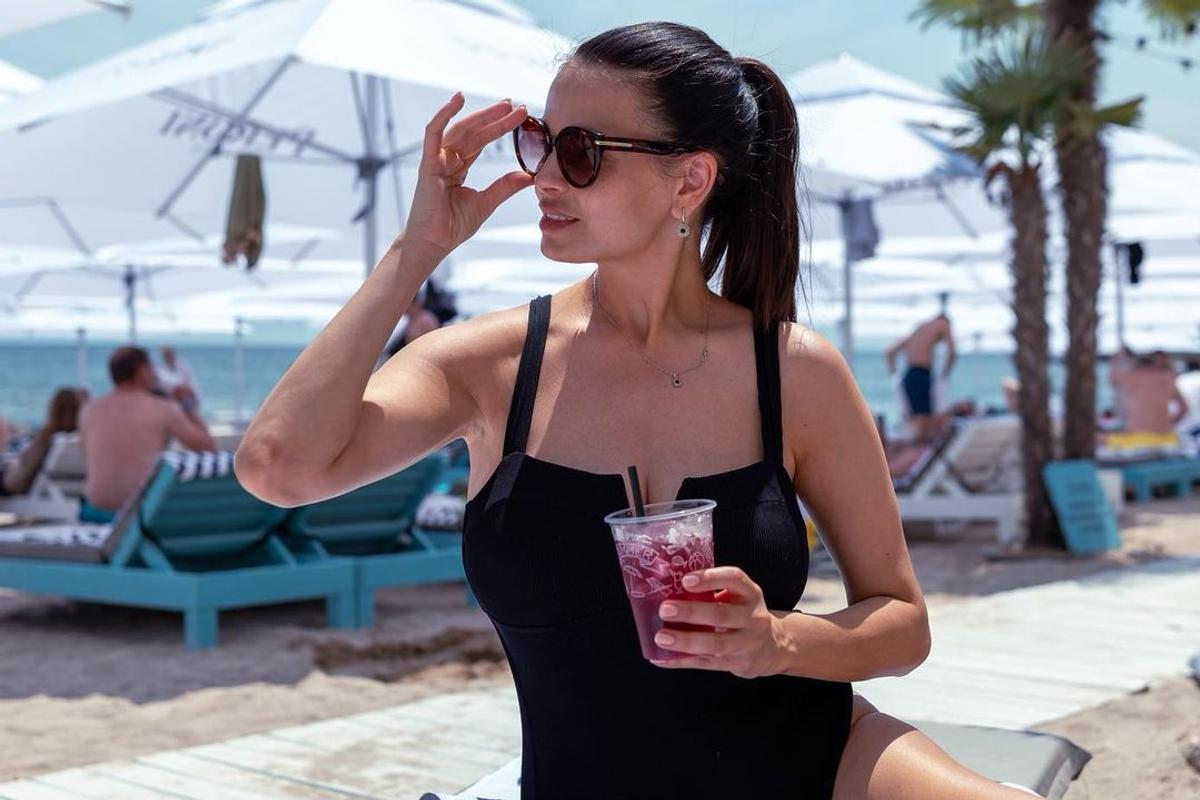 Fosta prezentatoare-fotomodel de la Prima TV îl admiră pe Ion Țiriac: „Mi-ar plăcea să fiu în pantofii lui de lux”