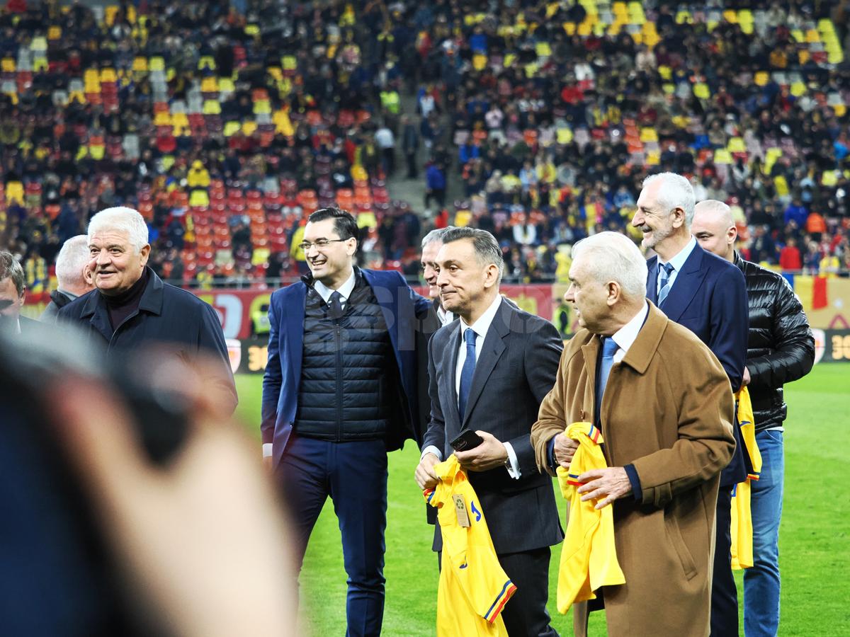 Legendele României, premiate de FRF