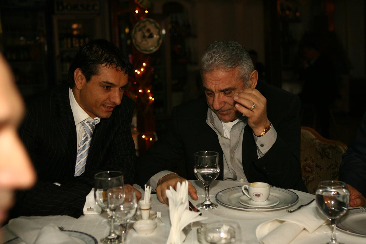 Se demolează celebrul restaurant din București în care s-au negociat zeci de transferuri în fotbalul românesc