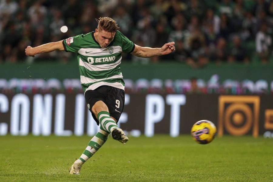 Viktor Gyokeres a rupt plasele porților în Portugalia / Foto: Imago Viktor Gyokeres vrea să rămână în Europa » Echipa din Premier League care a intrat pe fir