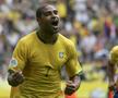 „Rambo”, Adriano și o braziliancă intră într-un bar din Rio » Nu e banc, e clipul care „a rupt” internetul!