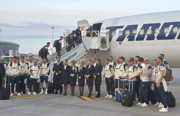 Jucătorii și staff-ul echipei naționale au plecat spre Rimini cu aeronava ce poartă numele Nadiei Comăneci