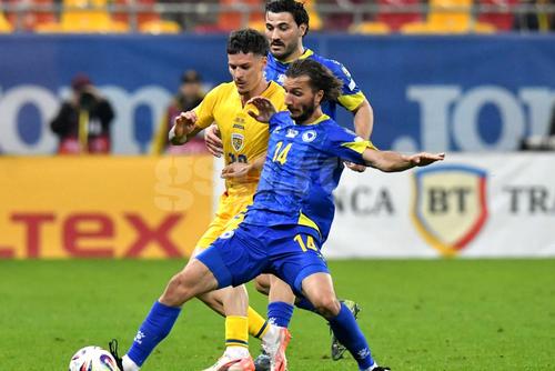 Dennis Man a fost schimbat cu Olimpiu Moruțan în minutul 80 al partidei România - Bosnia-Herțegovina 0-1 / Foto: Cristi Preda (GSP)