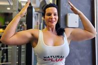 Ce mănâncă şi cum se antrenează cea mai puternică femeie din România: „Am tras un tir de 14 tone după mine. Arnold m-a felicitat” + Ce le răspunde haterilor