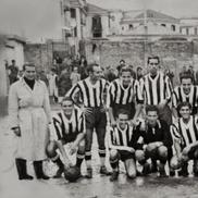 Cosenza, o echipă din perioada interbelică. Krappan i-a antrenat în sezonul 1937 - 1938