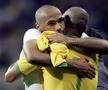 „Rambo”, Adriano și o braziliancă intră într-un bar din Rio » Nu e banc, e clipul care „a rupt” internetul!