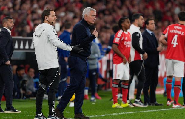 Mourinho nu se lasă: „Eliminarea cu Porto a fost o comedie, suspendarea o tragicomedie. Motivul, o minciună”