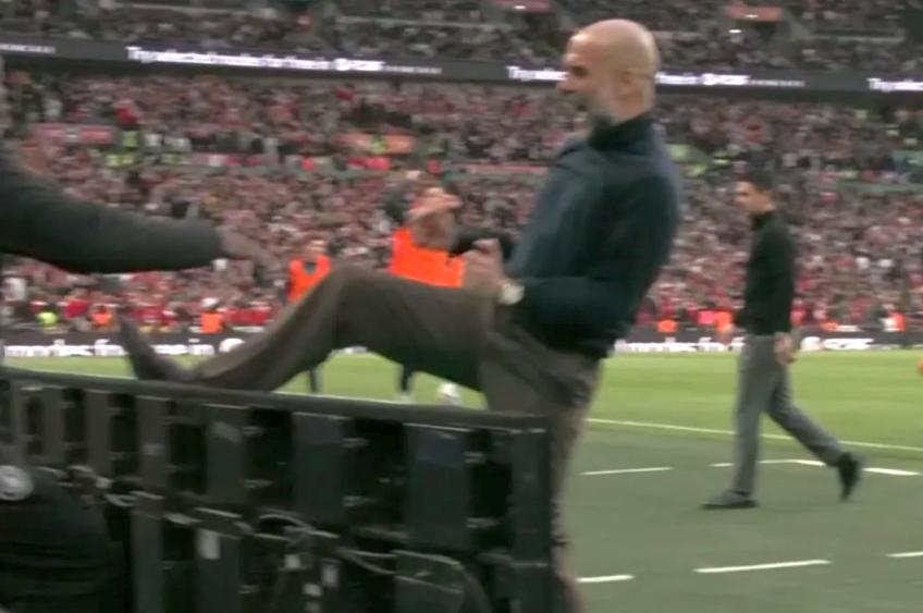 Pep Guardiola, reacție nemaivăzută la golul lui Manchester City // FOTO: X