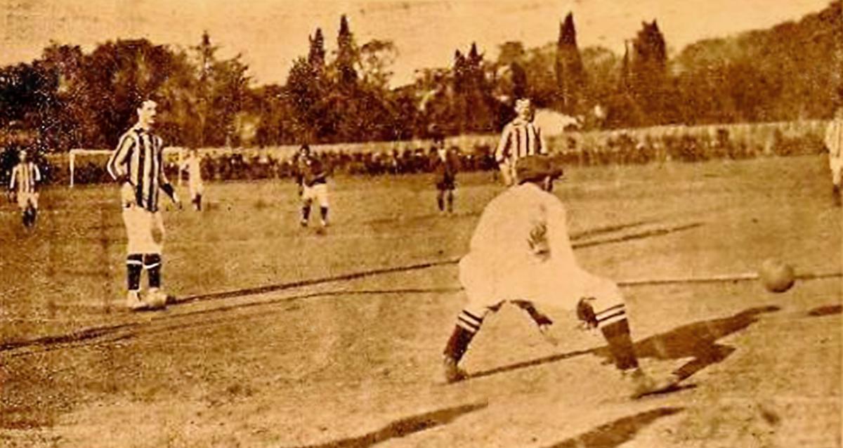 Fotografii istorice: Primul meci al României, la Istanbul, acum 112 ani » Victorie cu Imperiul Otoman, la 36 de ani după Războiul de Independență