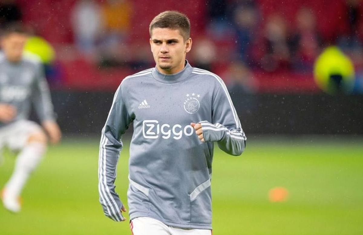 „Ajax va fi campioană” » Primele complicații: ce se întâmplă cu bonusul promis lui Răzvan Marin și celorlalți jucători