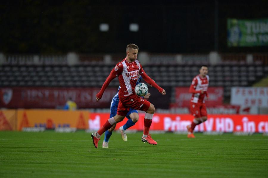 Janusz Gol FOTO: Cristi Preda La Dinamo, centrul Universului e Gol