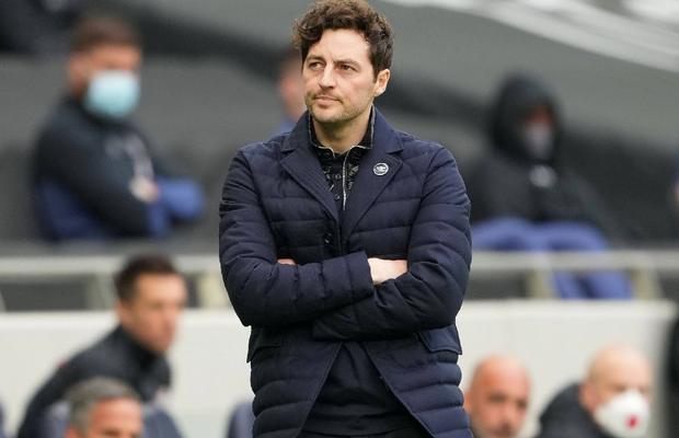 Povestea celui mai tânăr manager din istoria Premier League » S-a retras la 26 de ani și l-a înlocuit pe Jose Mourinho la Tottenham