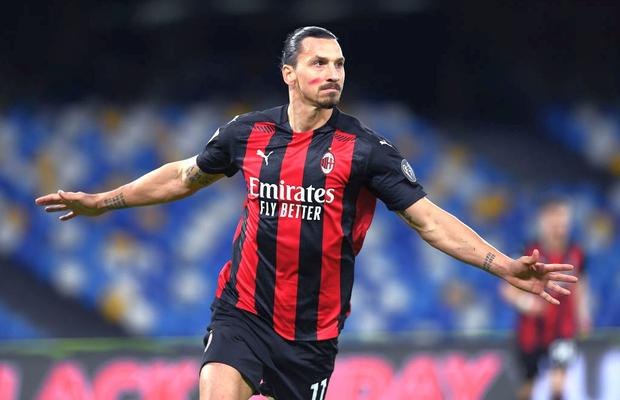 Zlatan Ibrahimovic a semnat: „Contract până în iunie 2022”