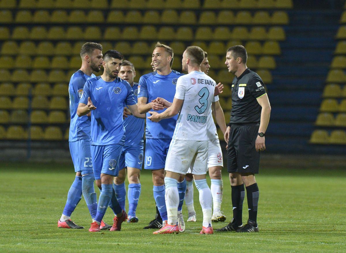 Tănase pune presiune pe arbitraj: „Altfel, va fi mai dificil cu Sepsi”