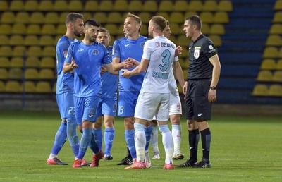 Ilie Poenaru nu și-a menajat jucătorii după Clinceni - FCSB: „Au fost greșeli personale și lipsă de atitudine”