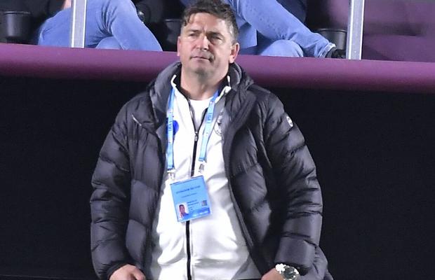 Antrenorul Mediașului și-a motivat jucătorii cu atacul lui Panduru: „Lăsați fotbalul și duceți-vă la școală!”