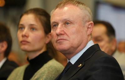 Oligarh ucrainean suspectat că ar fi pro-Rusia, arestat la graniță » A fost prins în vamă cu 13 ceasuri de valoare nedeclarate