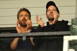Afacere imorală? Actorul Ryan Reynolds e în centrul atenției, după ce și-a vândut clubul de fotbal unui gigant