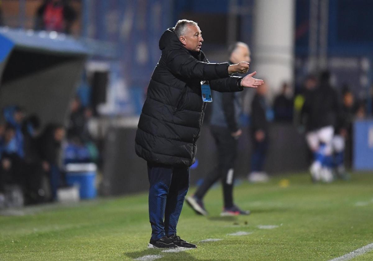 Momente încinse în Farul - CFR Cluj: încăierare generală după un conflict Nedelcu - Burcă!