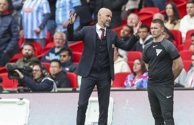 S-a săturat de Ten Hag » Șeful lui Manchester United a început negocierile cu un câștigător de UCL